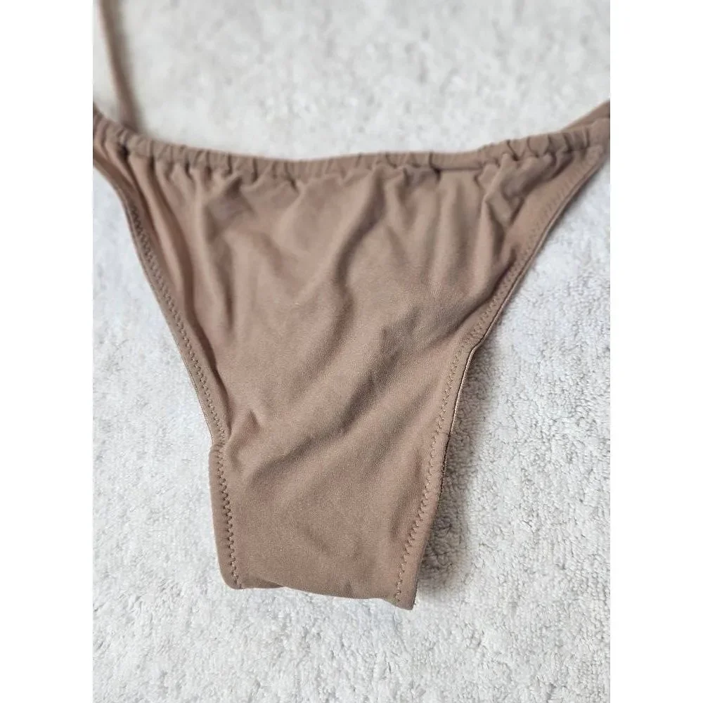Skims panty Nwt